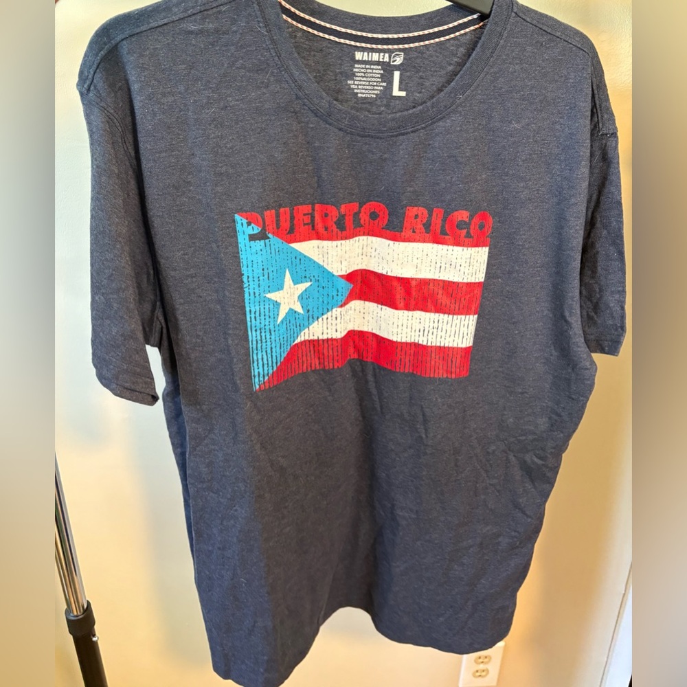 Puerto Rico Flag Graphic T-Shirt